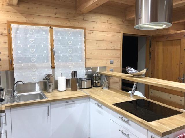 Chalet,1033140614:JPEG
